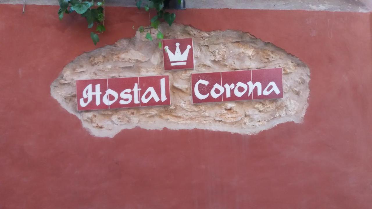 Hostal Corona Palma de Mallorca Bagian luar foto